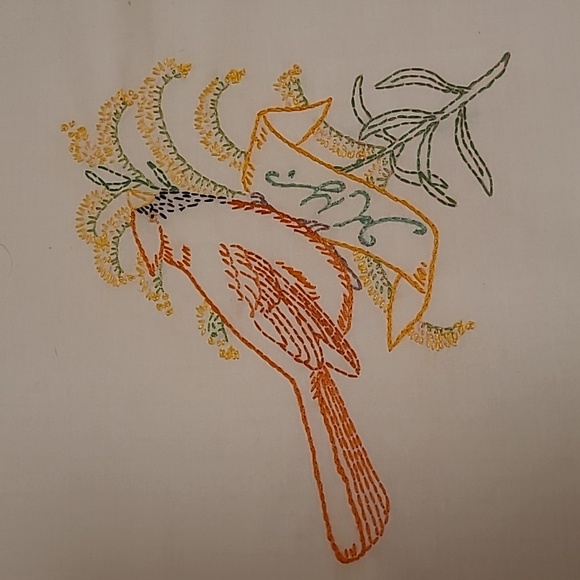 VintagevHand Stitched Kentucky State Bird & Flower - Picture 1 of 14